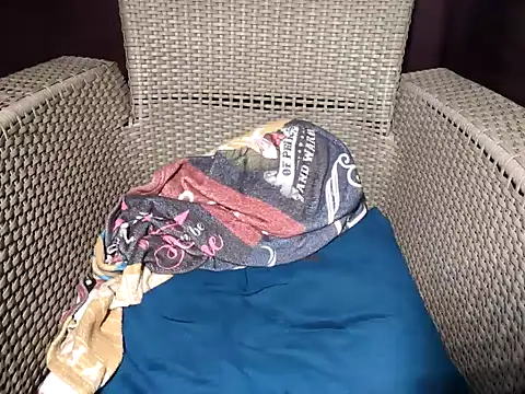 Dogz n daugthers online show from December 2024 05:44:02 AM