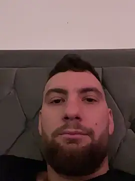 balamuc97 online show from December 2025 11:42:02 AM