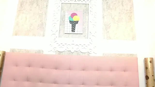 Cloeandtyfanny online show from March 2025 03:39:01 AM