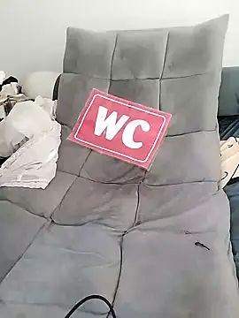 Snapshot of Lika113z chatting on October 2025 03:18:02 AM Lika113z online show from October 2025 03:18:02 AM