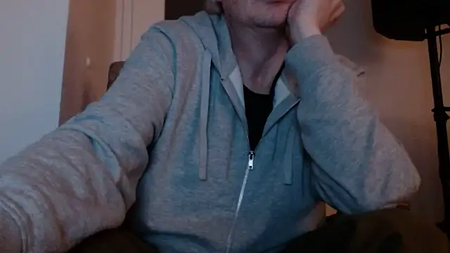 Snapshot of Cordt30 chatting on September 2025 10:43:01 PM Cordt30 online show from September 2025 10:43:01 PM