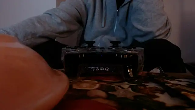 Snapshot of Cordt30 chatting on November 2025 07:29:02 PM Cordt30 online show from November 2025 07:29:02 PM