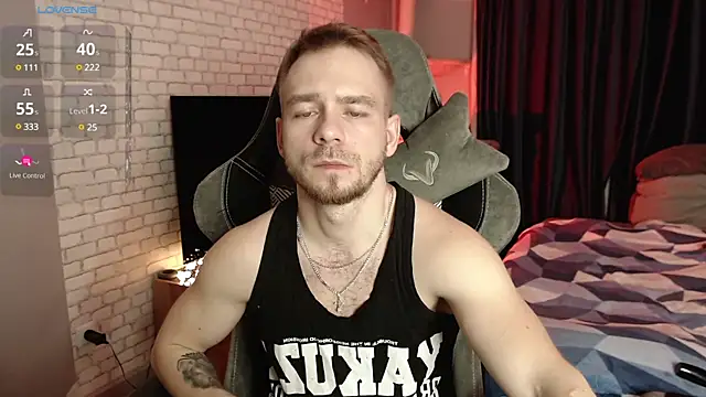 LeoPaulini online show from March 2025 04:33:02 PM