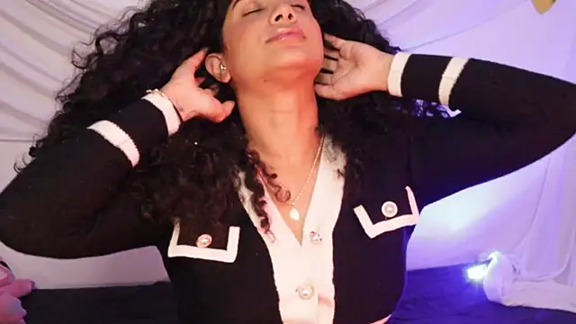 Mysensualbrunette1 online show from March 2025 05:52:02 AM