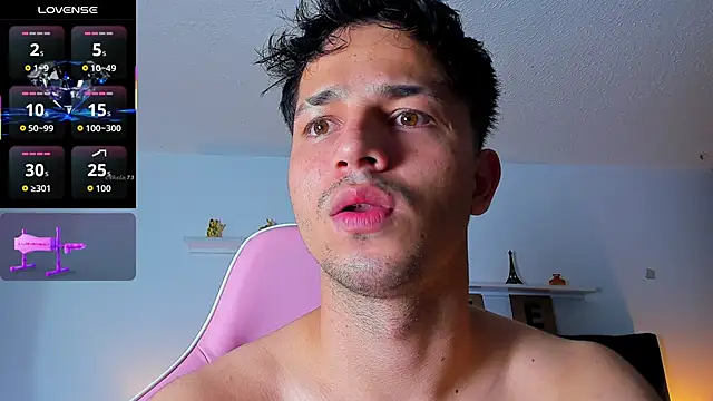 Issac james  online show from September 2025 03:35:01 AM