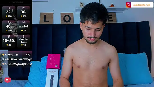 Issac james  online show from March 2026 01:18:02 PM