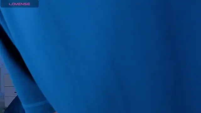 Issac james  online show from April 2026 04:08:02 AM