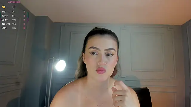 PaulinaSantos  online show from February 2026 07:55:02 PM