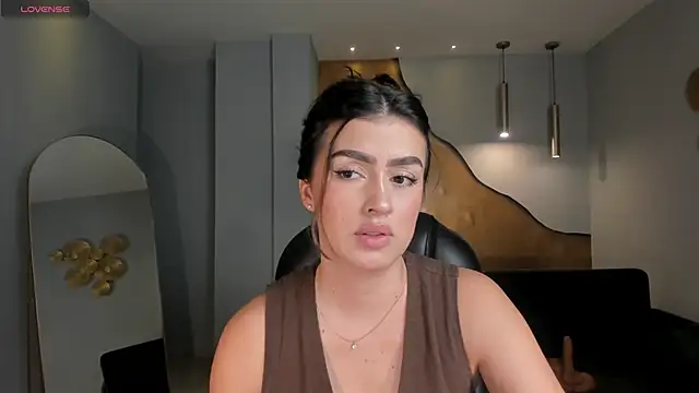 PaulinaSantos  online show from May 2026 06:27:02 PM