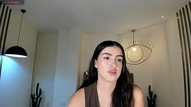 PaulinaSantos  online show from May 2026 07:41:01 PM