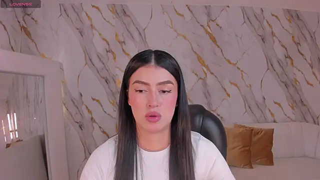 Snapshot of PaulinaSantos_ chatting on September 2025 05:09:02 PM PaulinaSantos  online show from September 2025 05:09:02 PM