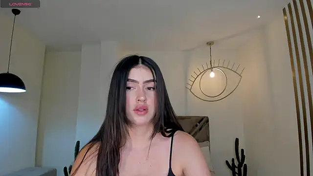 PaulinaSantos  online show from April 2026 07:37:01 PM
