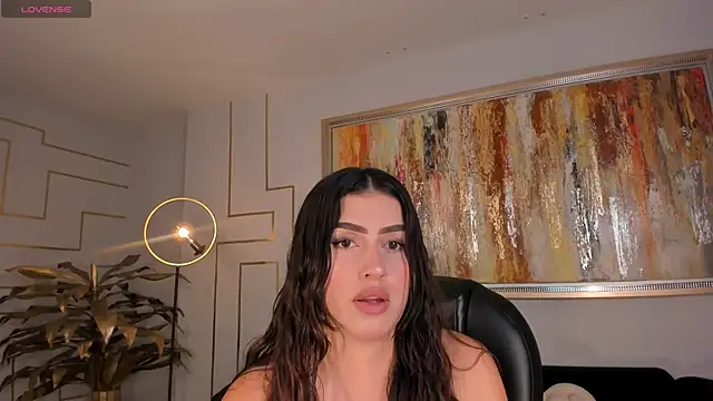 PaulinaSantos  online show from May 2026 07:17:02 PM