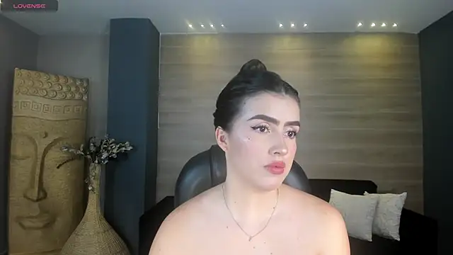 Snapshot of PaulinaSantos_ chatting on June 2026 06:57:02 PM PaulinaSantos online show from June 2026 06:57:02 PM