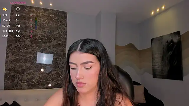 PaulinaSantos  online show from May 2026 06:09:01 PM