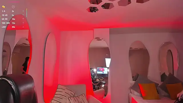 Snapshot of PaulinaSantos_ chatting on September 2025 07:24:01 PM PaulinaSantos  online show from September 2025 07:24:01 PM