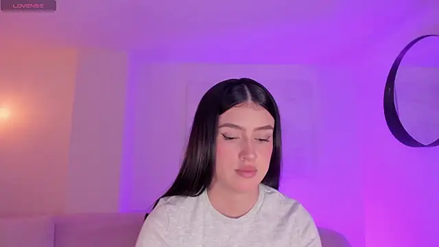 PaulinaSantos  online show from November 2025 08:02:02 PM