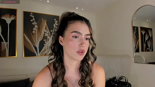 PaulinaSantos  online show from February 2026 08:26:01 PM