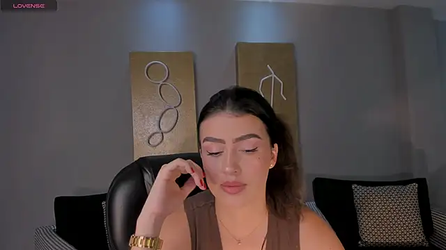 PaulinaSantos  online show from May 2026 07:11:01 PM
