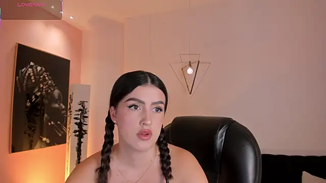 Snapshot of PaulinaSantos_ chatting on July 2026 07:47:02 PM PaulinaSantos online show from July 2026 07:47:02 PM