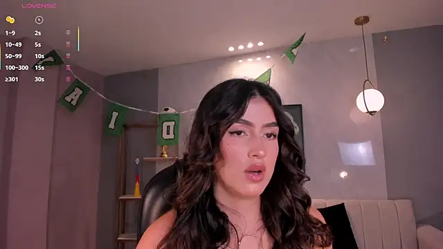 Snapshot of PaulinaSantos_ chatting on June 2026 08:30:01 PM PaulinaSantos online show from June 2026 08:30:01 PM