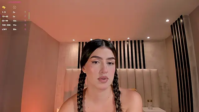 PaulinaSantos  online show from February 2026 08:08:02 PM