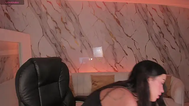 Snapshot of PaulinaSantos_ chatting on October 2025 07:58:02 PM PaulinaSantos  online show from October 2025 07:58:02 PM