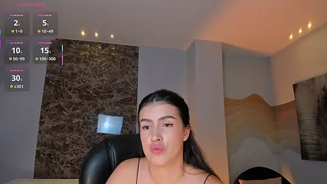 PaulinaSantos  online show from May 2026 08:03:02 PM