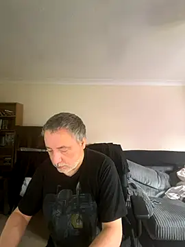 LondonTeffy online show from October 2025 10:05:02 AM