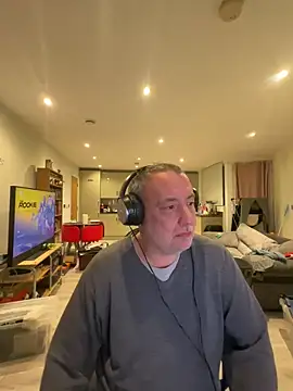 LondonTeffy online show from February 2026 09:48:02 PM