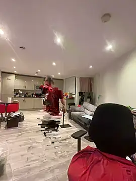 LondonTeffy online show from February 2026 10:10:01 PM