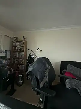 LondonTeffy online show from January 2025 12:42:01 PM