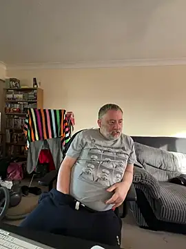 LondonTeffy online show from February 2025 10:58:02 AM