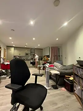 LondonTeffy online show from May 2026 09:11:02 PM