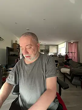 LondonTeffy online show from March 2026 09:32:02 AM