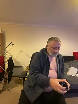 LondonTeffy online show from January 2025 10:13:02 PM