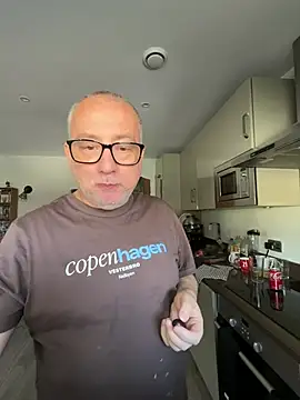 LondonTeffy online show from July 2026 12:23:01 PM