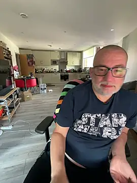 LondonTeffy online show from July 2026 12:37:02 PM