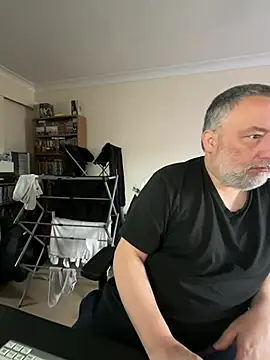 LondonTeffy online show from January 2025 10:42:01 AM