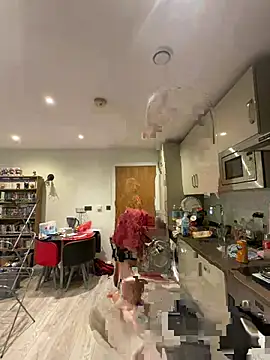 LondonTeffy online show from July 2026 09:36:01 PM