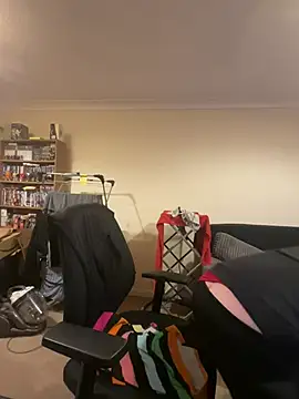 LondonTeffy online show from December 2024 10:24:01 PM