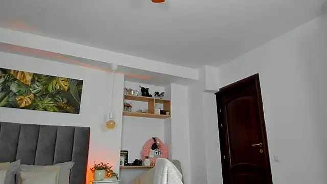 Fancy Jenn online show from November 2025 08:31:01 PM