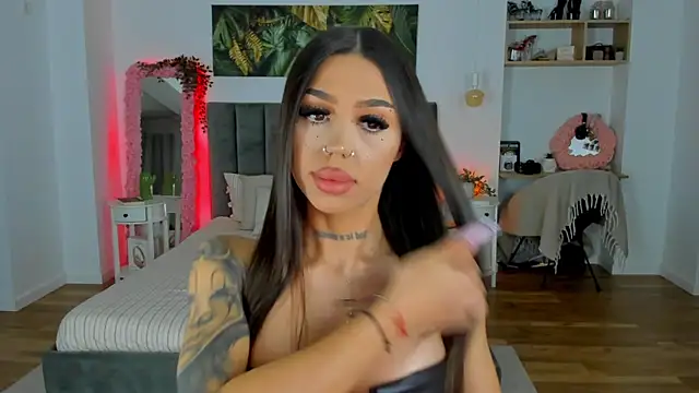 Fancy Jenn online show from October 2025 06:51:01 PM