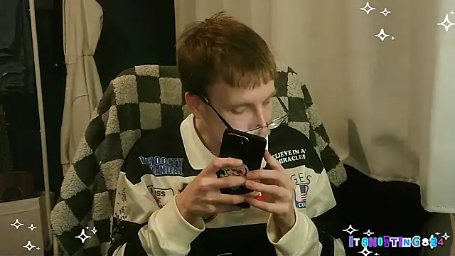 Itsnotting834 online show from April 2026 08:10:02 PM