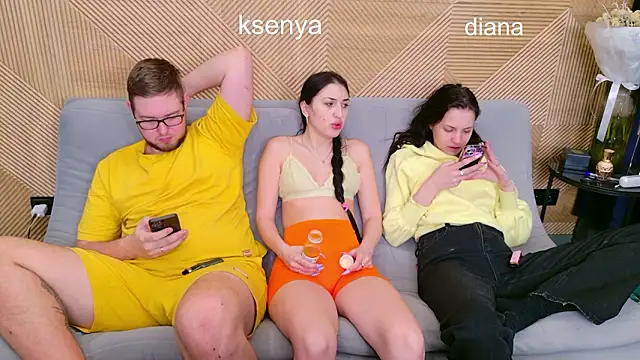 Ksenny online show from March 2026 03:25:02 AM