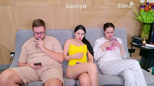 Ksenny online show from March 2026 03:45:01 AM