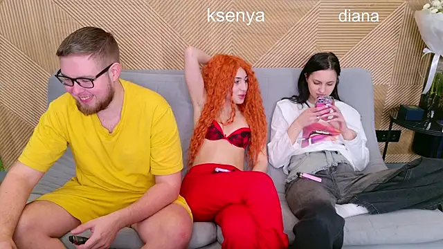 Ksenny online show from February 2026 12:04:01 PM