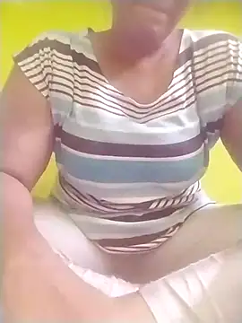 Tamilpriya46 online show from October 2025 05:02:01 PM