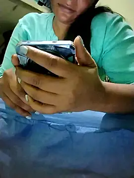 Tamilpriya46 online show from January 2026 08:05:01 PM