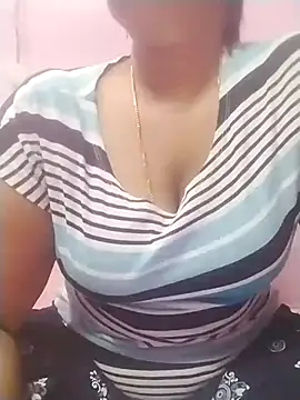 Tamilpriya46 online show from March 2025 05:35:02 PM